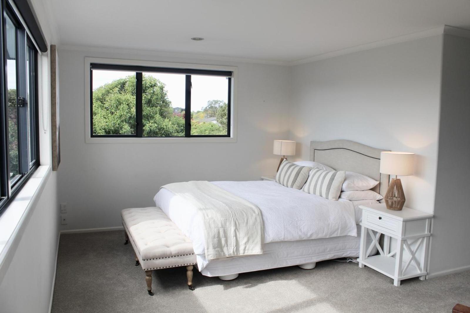 5-Min Walk To Village - Havelock North Holiday Home With Spa Pool Экстерьер фото
